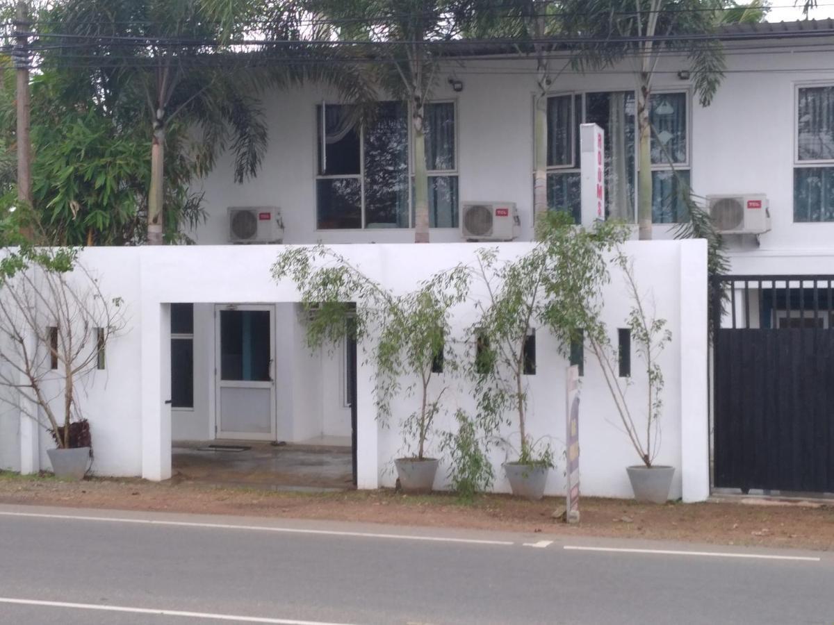 Saragama Holiday Resort Kurunegala Exterior foto